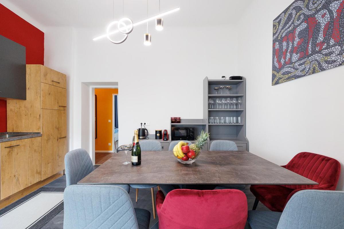 New Shalalaliving Vienna Spacious Home For Family & Friends 外观 照片
